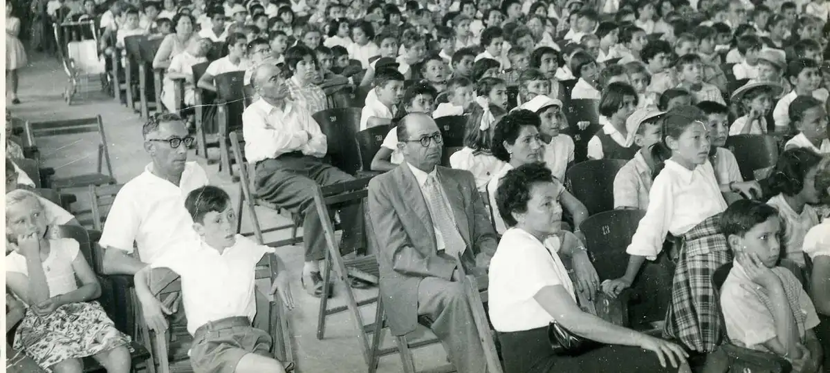 Sharon Cinema (Kolnoa HaSharon), Herzliya. From the Beit HaRishonim municipal archive, item 10210.