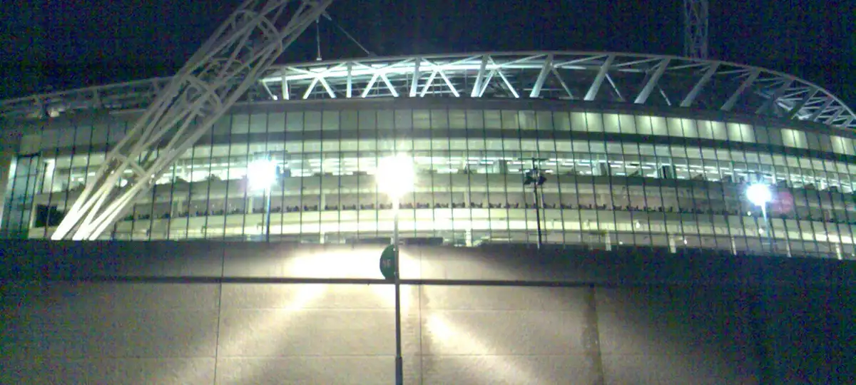 Nov 21, 2006 just entering the arena to see Muse